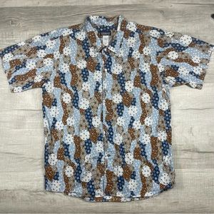 Patagonia Vintage Organic Cotton Button Down Short Sleeve Psycadellic 70s Style